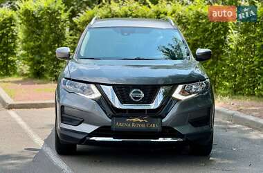 Внедорожник / Кроссовер Nissan Rogue 2019 в 