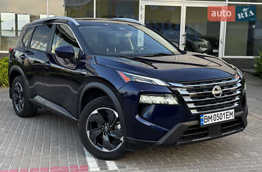 Внедорожник / Кроссовер Nissan Rogue 2024 в 