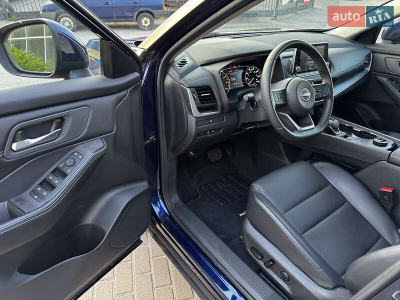 Позашляховик / Кросовер Nissan Rogue 2024 в Рівному