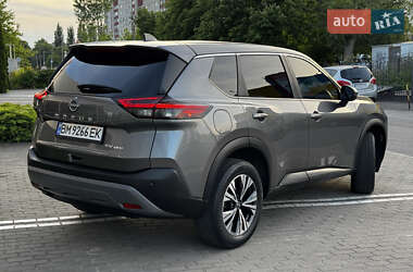 Внедорожник / Кроссовер Nissan Rogue 2023 в 