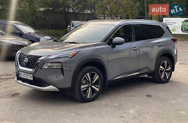 Позашляховик / Кросовер Nissan Rogue 2021 в Києві