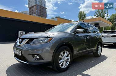 Внедорожник / Кроссовер Nissan Rogue 2016 в Днепре