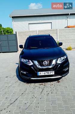 Позашляховик / Кросовер Nissan Rogue 2018 в Таращі