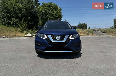 Внедорожник / Кроссовер Nissan Rogue 2019 в Днепре