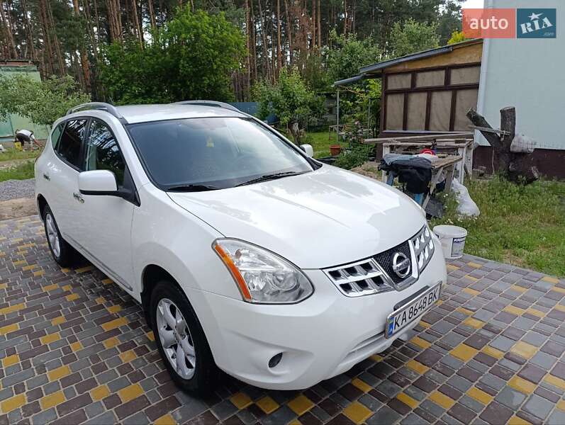 Nissan Rogue 2010