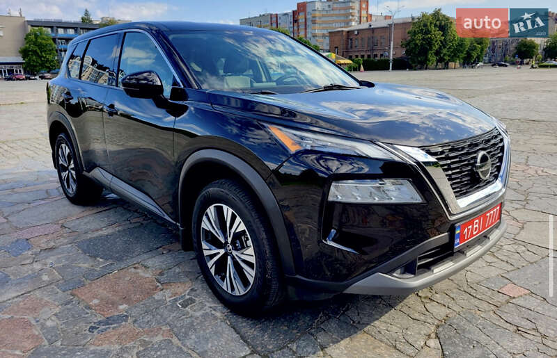 Внедорожник / Кроссовер Nissan Rogue 2021 в Кременчуге