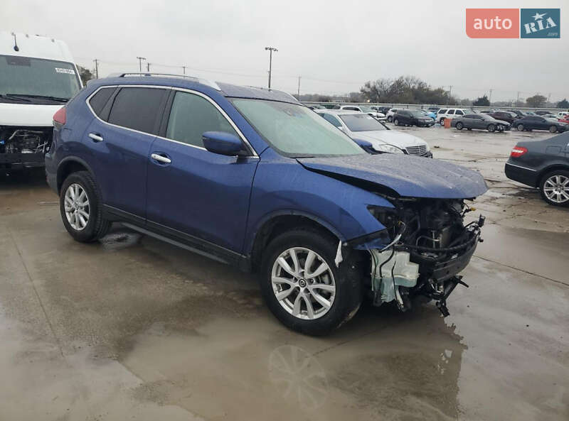Nissan Rogue 2020
