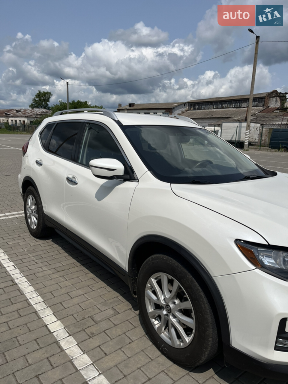 2019 Nissan Rogue - мініатюра 13