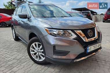 Позашляховик / Кросовер Nissan Rogue 2017 в Дніпрі
