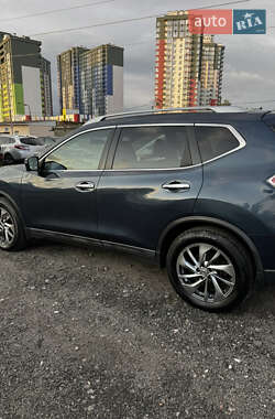 Позашляховик / Кросовер Nissan Rogue 2015 в Києві