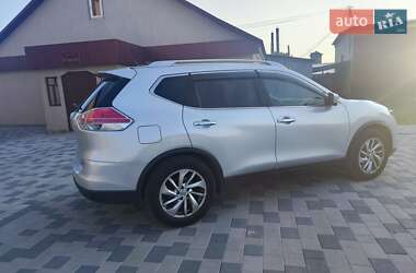 Позашляховик / Кросовер Nissan Rogue 2014 в 