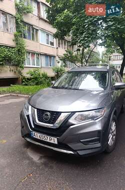 Внедорожник / Кроссовер Nissan Rogue 2018 в Киеве