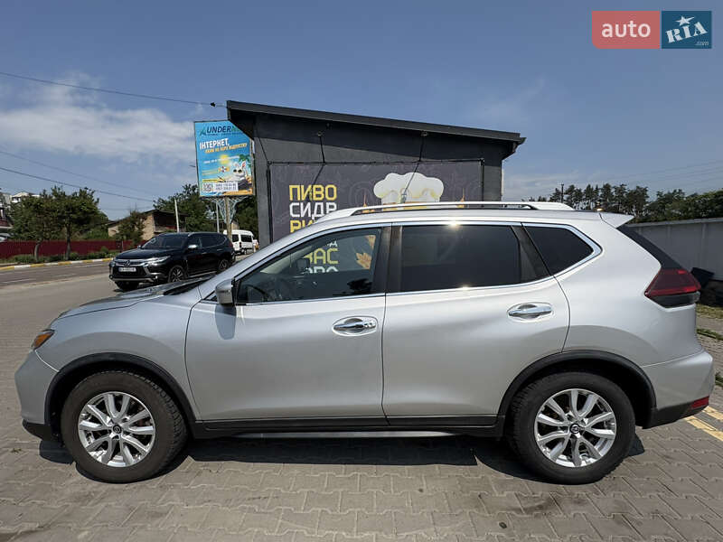 Позашляховик / Кросовер Nissan Rogue 2019 в Києві
