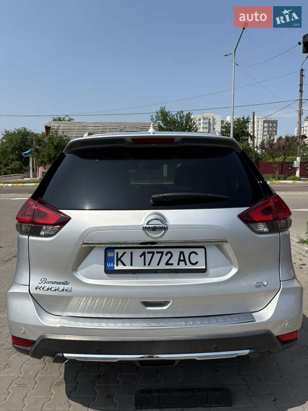 Позашляховик / Кросовер Nissan Rogue 2019 в Києві