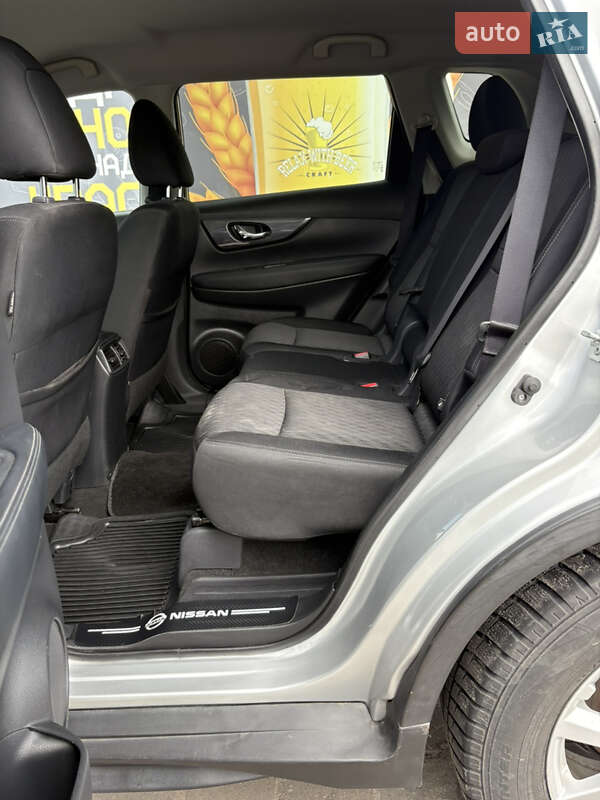 Позашляховик / Кросовер Nissan Rogue 2019 в Києві