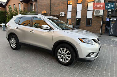 Позашляховик / Кросовер Nissan Rogue 2016 в Вінниці