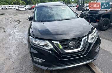 Позашляховик / Кросовер Nissan Rogue 2019 в Львові