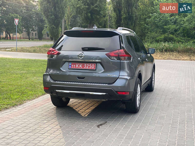 Позашляховик / Кросовер Nissan Rogue 2020 в Кременчуці