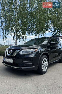 Внедорожник / Кроссовер Nissan Rogue 2016 в 