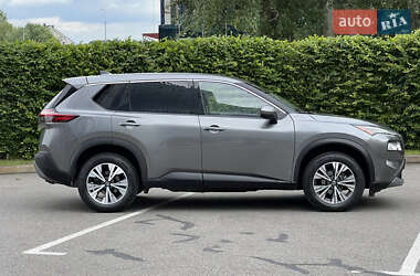 Внедорожник / Кроссовер Nissan Rogue 2020 в 