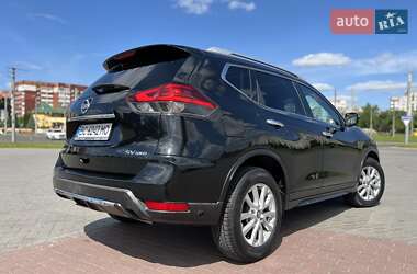Позашляховик / Кросовер Nissan Rogue 2017 в Львові