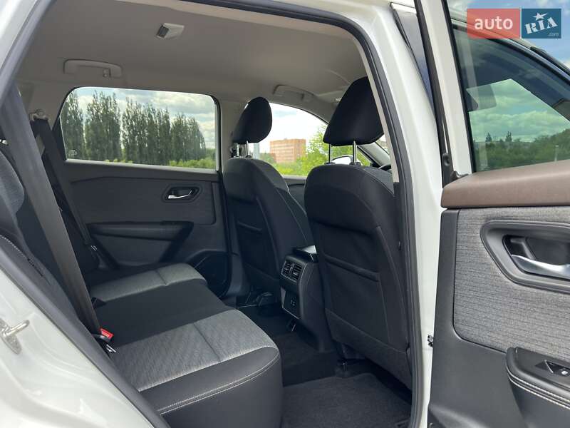 Внедорожник / Кроссовер Nissan Rogue 2020 в Ровно