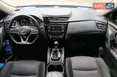 Позашляховик / Кросовер Nissan Rogue 2016 в Вінниці