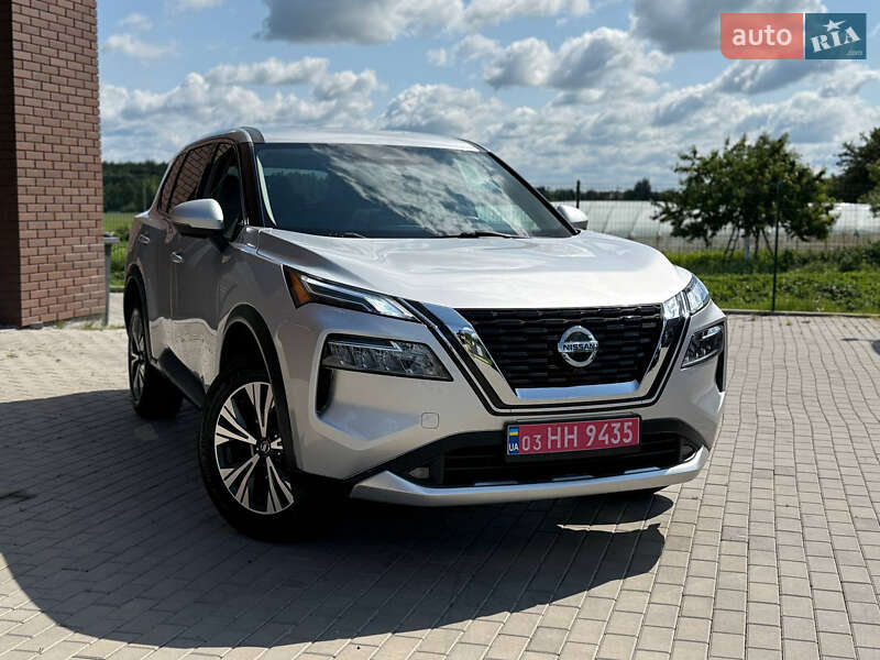 Nissan Rogue 2021