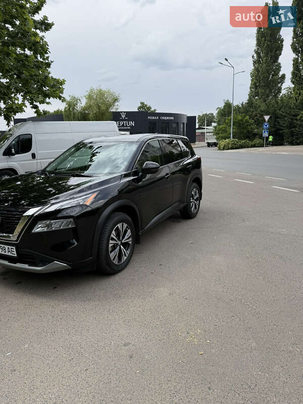 Внедорожник / Кроссовер Nissan Rogue 2021 в Одессе