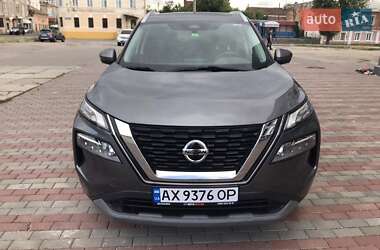 Внедорожник / Кроссовер Nissan Rogue 2021 в Харькове