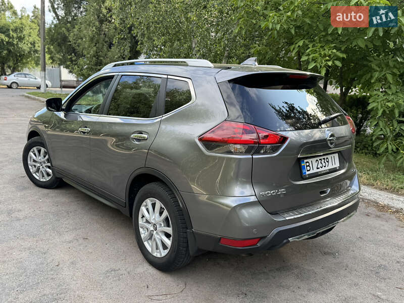 Внедорожник / Кроссовер Nissan Rogue 2019 в Полтаве