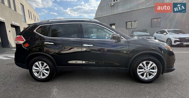 Позашляховик / Кросовер Nissan Rogue 2014 в Києві