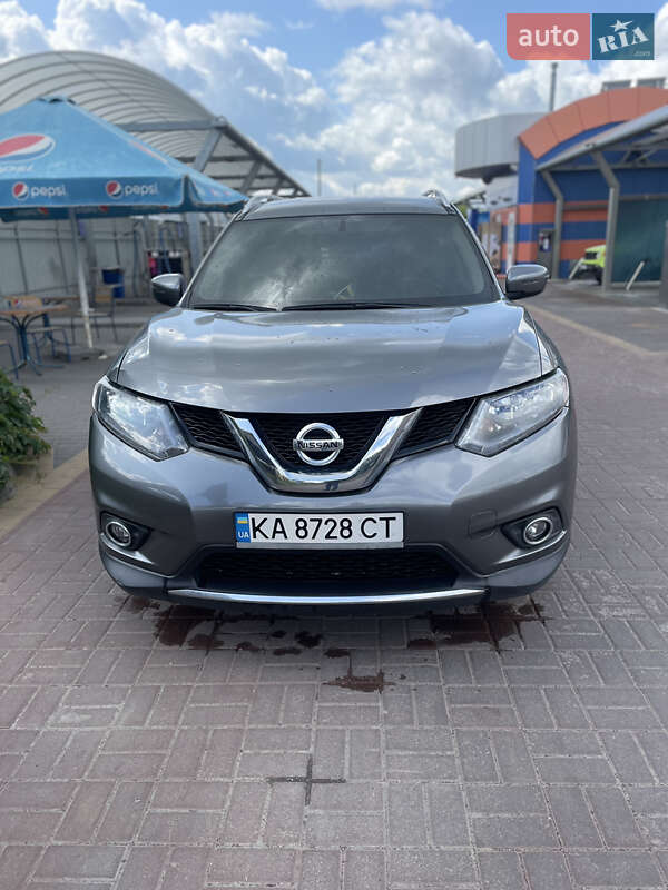 Nissan Rogue 2016