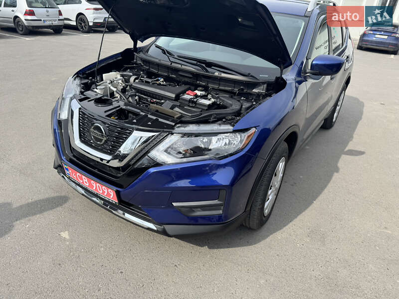 Позашляховик / Кросовер Nissan Rogue 2020 в Дрогобичі