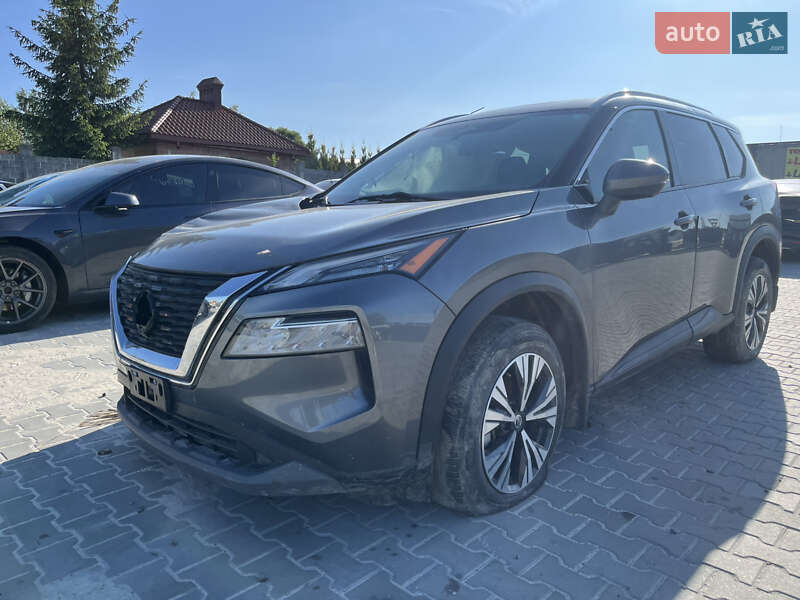 Nissan Rogue 2021