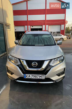 Позашляховик / Кросовер Nissan Rogue 2020 в Києві