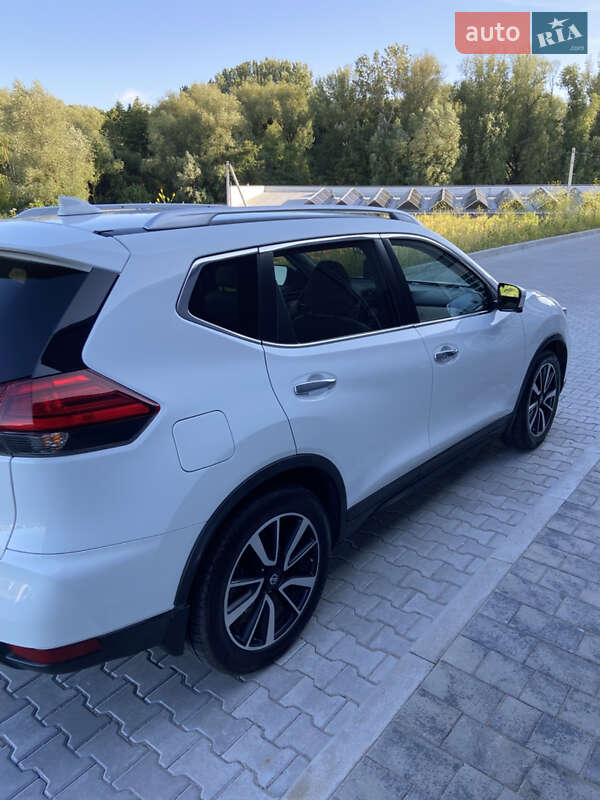 Позашляховик / Кросовер Nissan Rogue 2017 в Хмельницькому