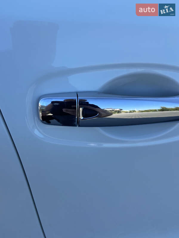 Позашляховик / Кросовер Nissan Rogue 2017 в Хмельницькому