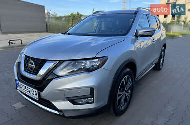 Внедорожник / Кроссовер Nissan Rogue 2018 в Харькове