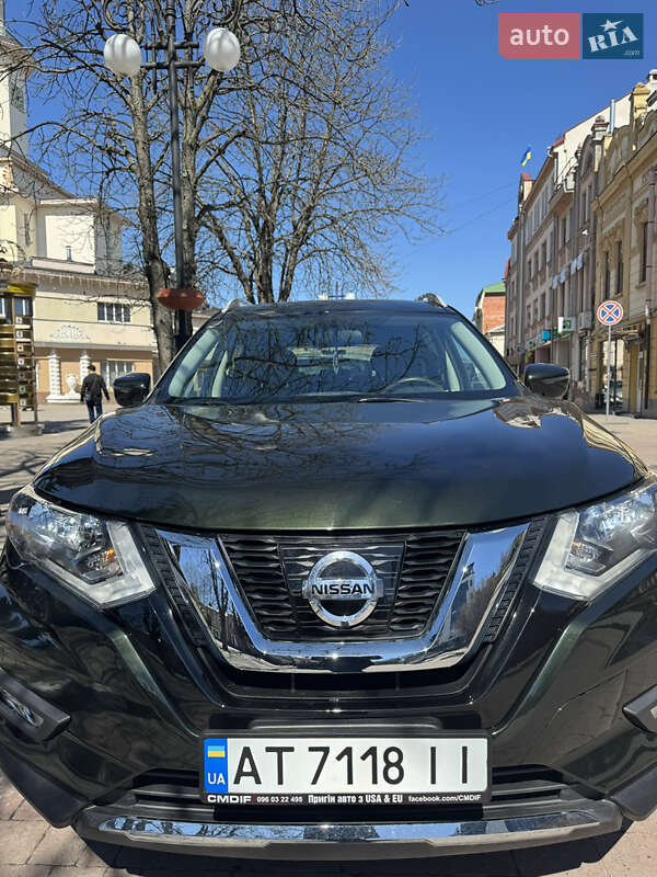 Nissan Rogue 2018