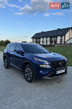 Внедорожник / Кроссовер Nissan Rogue 2021 в Львове
