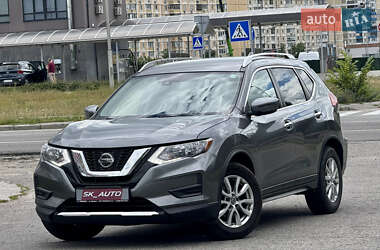 Позашляховик / Кросовер Nissan Rogue 2019 в Києві
