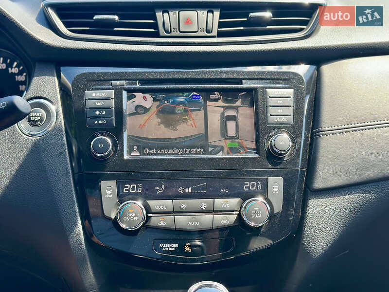 Позашляховик / Кросовер Nissan Rogue 2018 в Києві