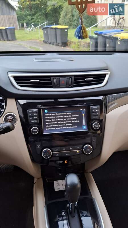Внедорожник / Кроссовер Nissan Rogue 2015 в Ивано-Франковске
