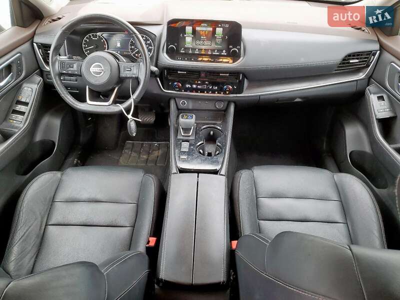 Внедорожник / Кроссовер Nissan Rogue 2021 в Запорожье