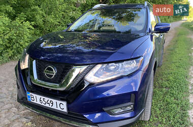 Внедорожник / Кроссовер Nissan Rogue 2018 в Полтаве