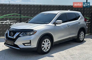 Позашляховик / Кросовер Nissan Rogue 2018 в Києві