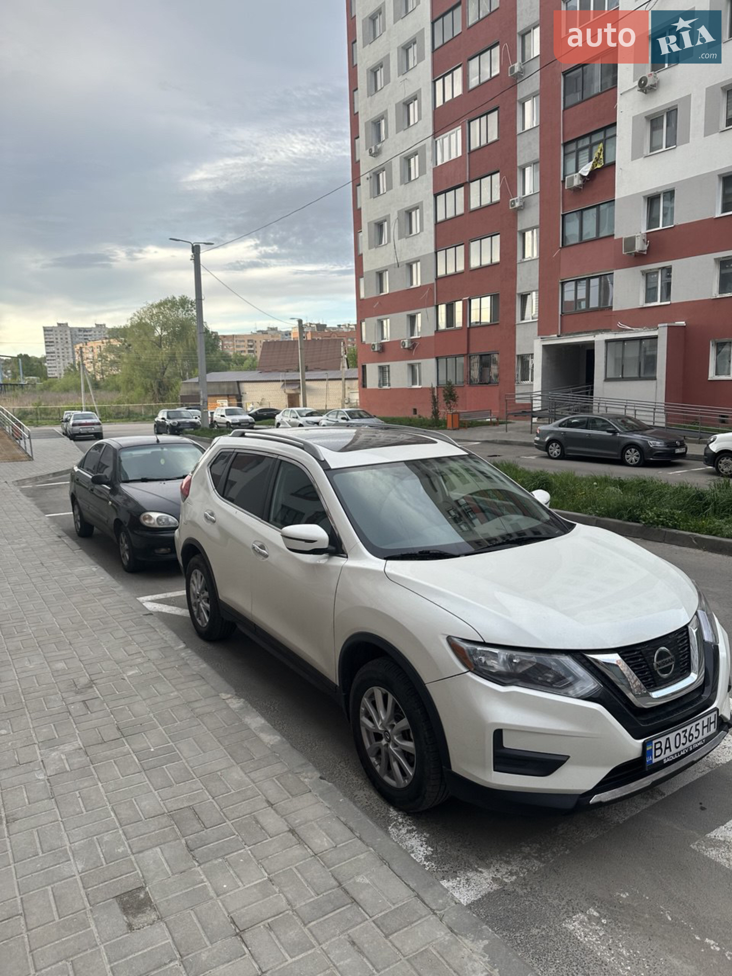 2017 Nissan Rogue - мініатюра 4