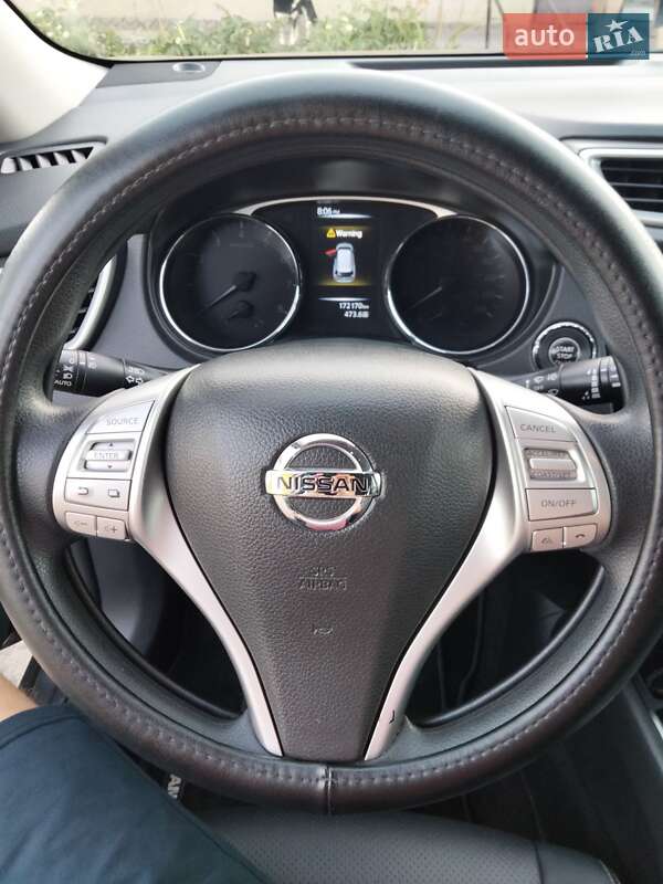 Позашляховик / Кросовер Nissan Rogue 2016 в Одесі