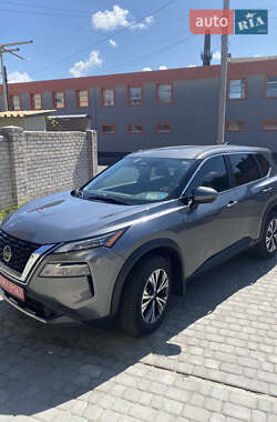 Внедорожник / Кроссовер Nissan Rogue 2022 в Лубнах